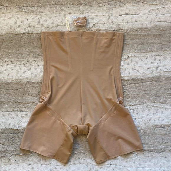 NWOT💕HoneyloveSuperPower Short Size XL - Picture 8 of 12